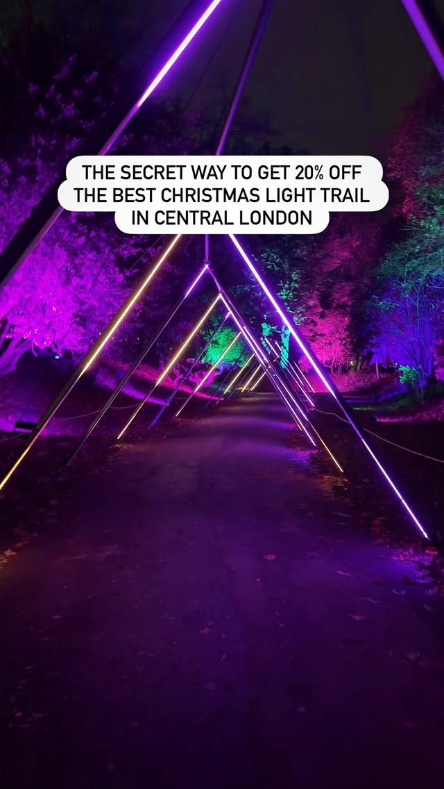 Chelsea Winter Village Lights Up London