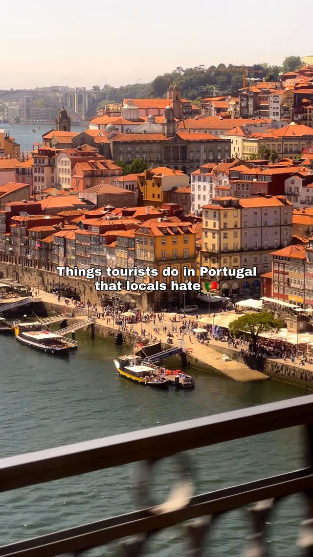 Portuguese Etiquette for Respectful Tourist Behavior
