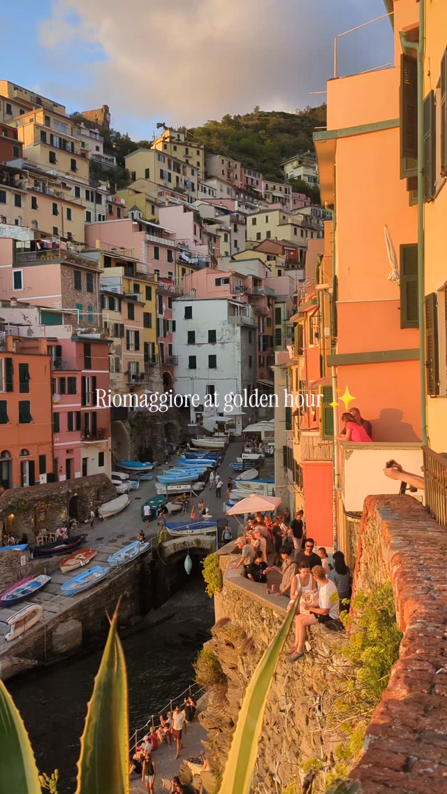 Riomaggiore And Cinque Terre