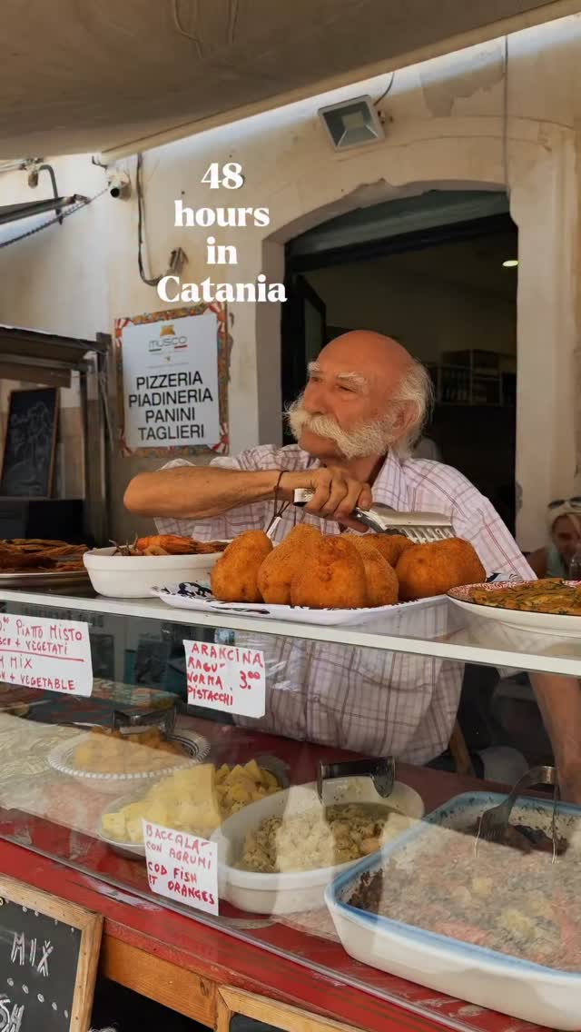 Catania's Baroque Charm and Mount Etna Views
