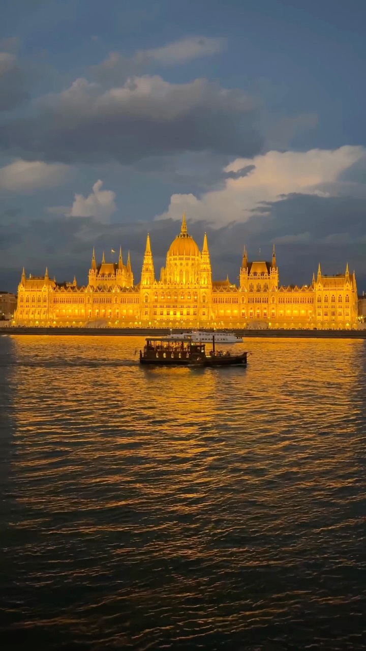 Budapest's Parliament and Danube River Views