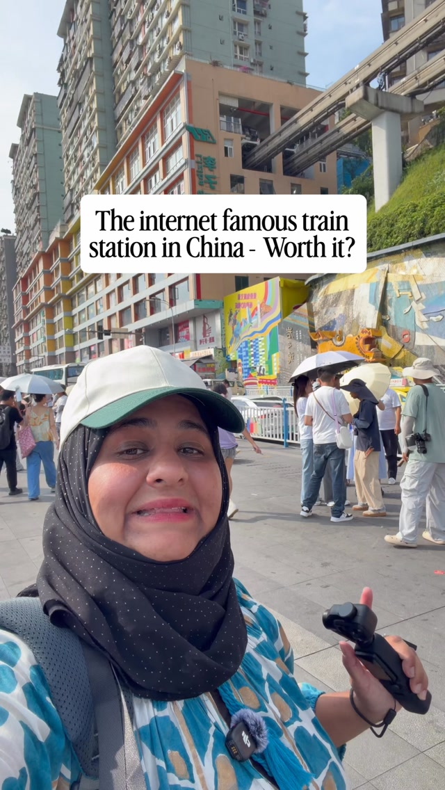 Chongqing Monorail Through Building Attraction