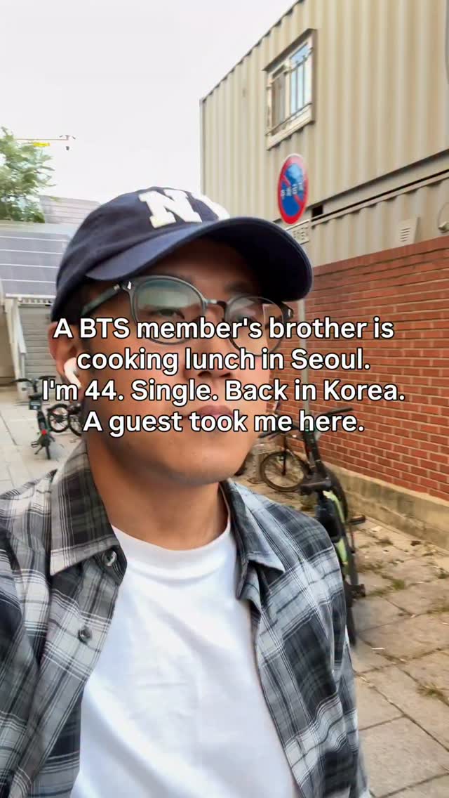 Chompi: Suga's Brother's Seoul Poke Bowl Restaurant