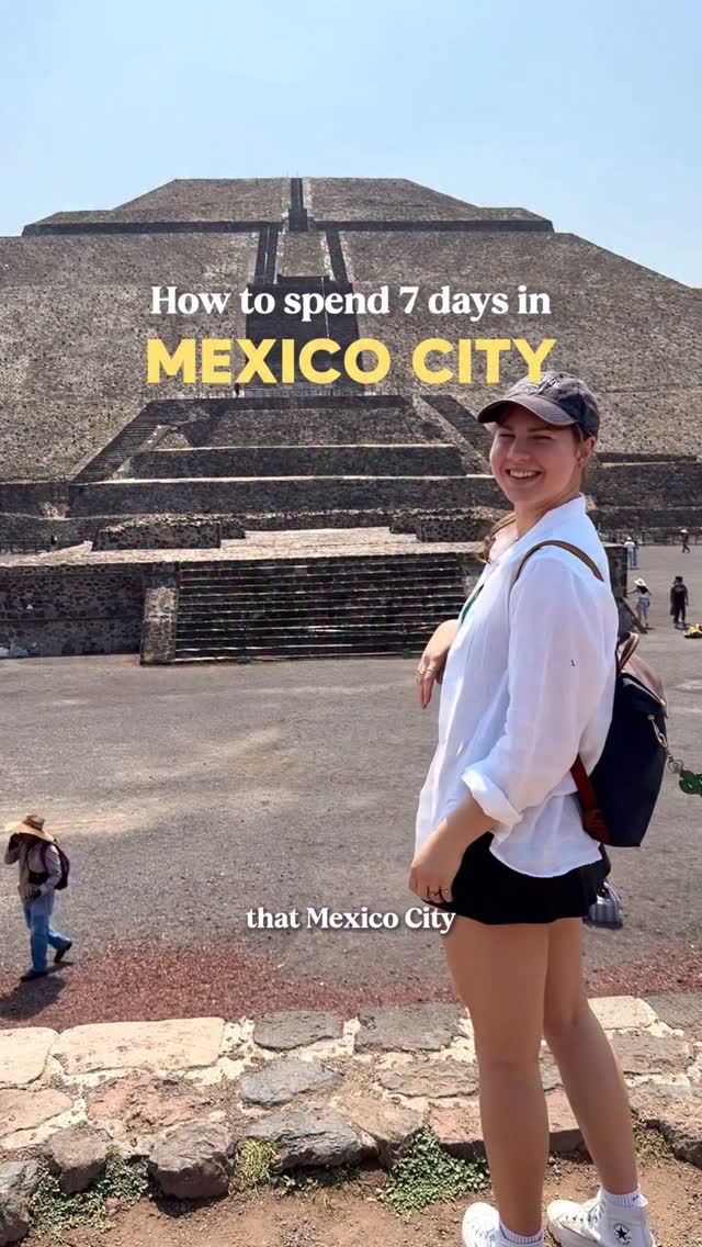 Mexico City's Historic Sites and Vibrant Neighborhoods