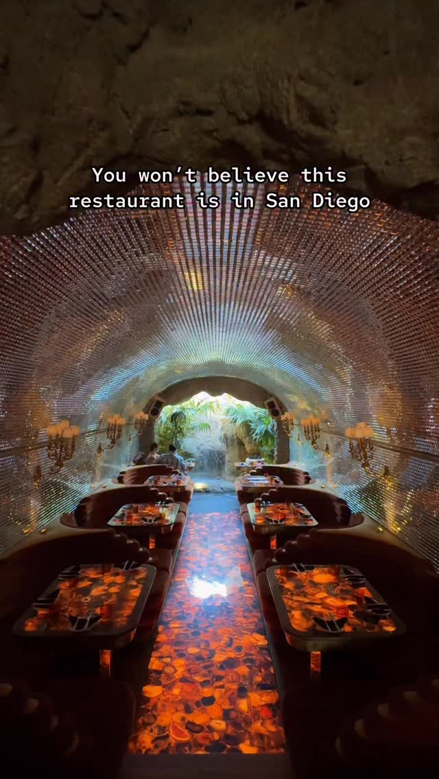 Starlite Restaurant's Unique Futuristic Design