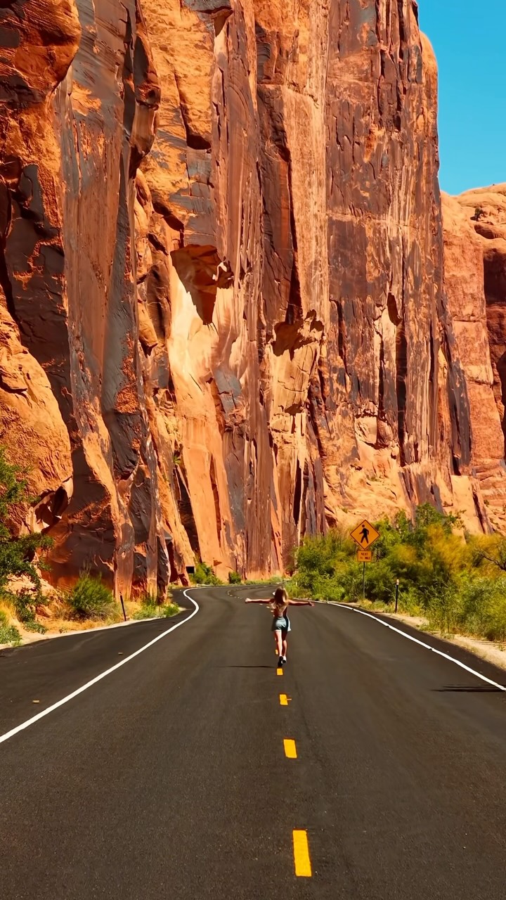 Moab's Red Rock Scenery And National Parks