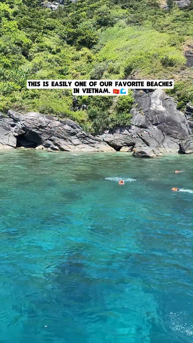 Cham Islands: Hoi An's Turquoise Waters and Green Landscapes