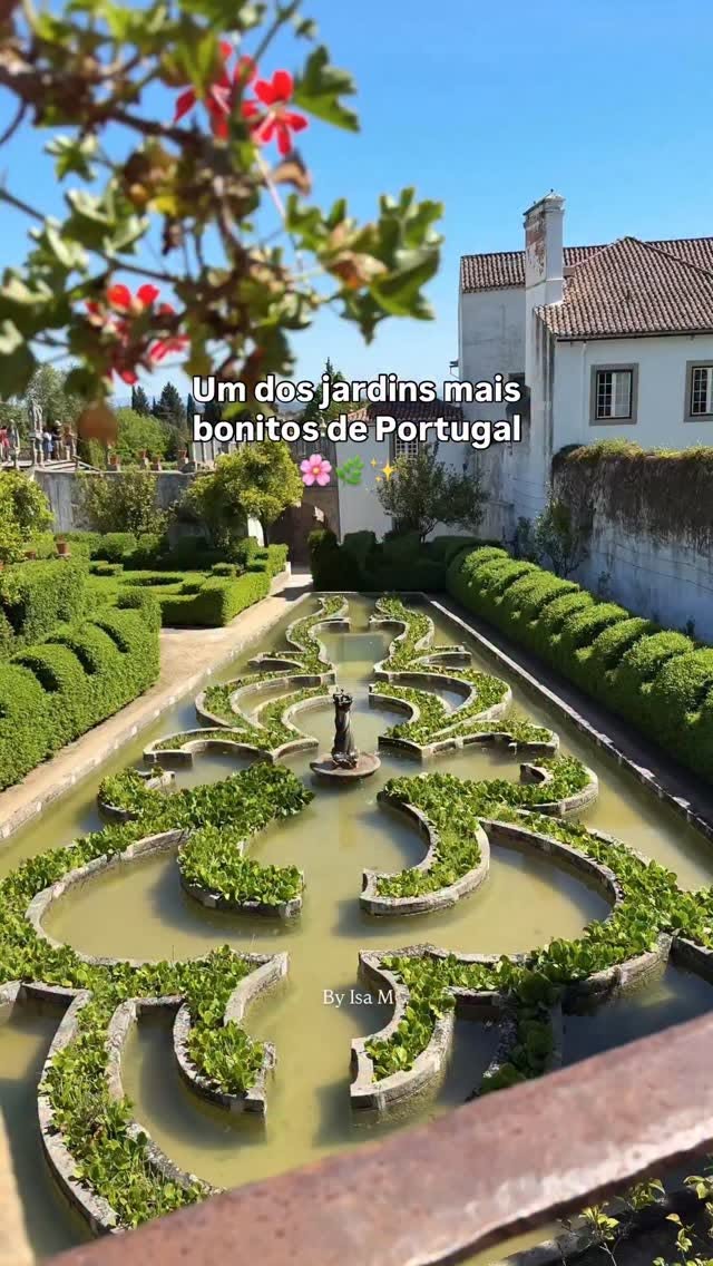 Historic Garden Blends Nature, Art, and History
