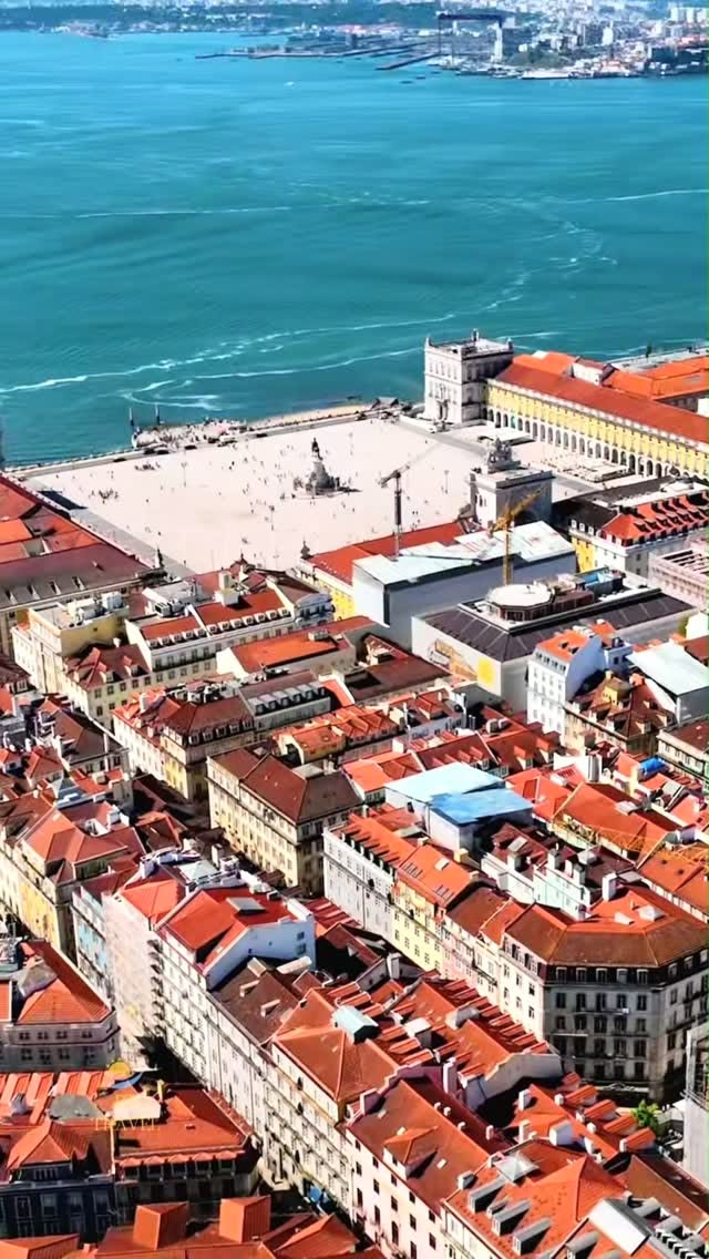 Lisbon's Grand Squares and Riverfront