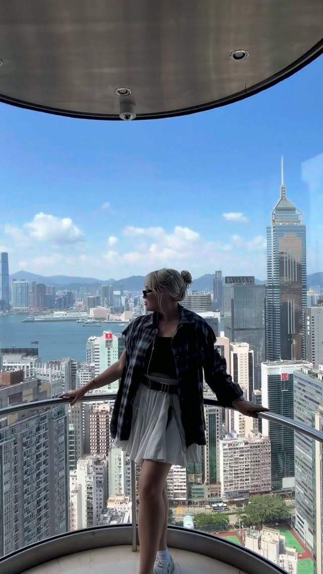 Hong Kong High-Rise Views And Dining