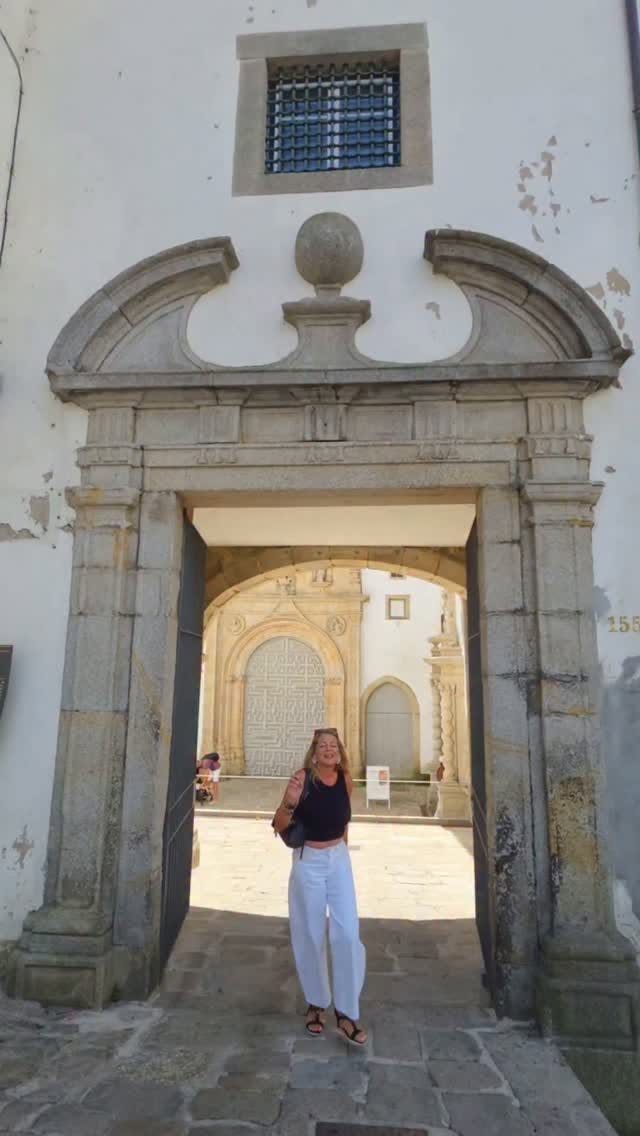 Porto's Historic Sites: Santa Clara Church
