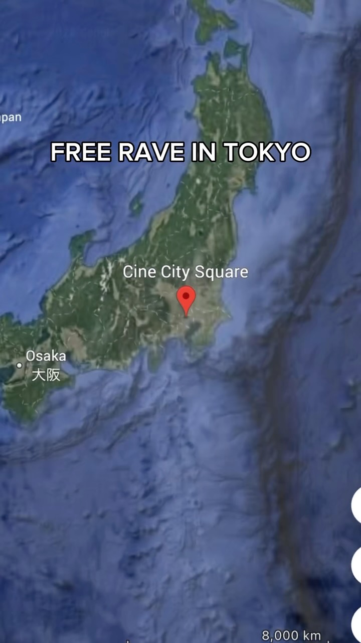 Tokyo's Kabukicho District Hosts Free Rave