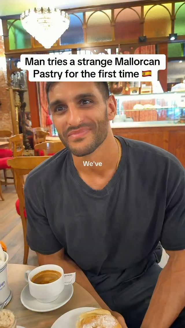 Historic Mallorcan Cafe Offers Traditional Pastries