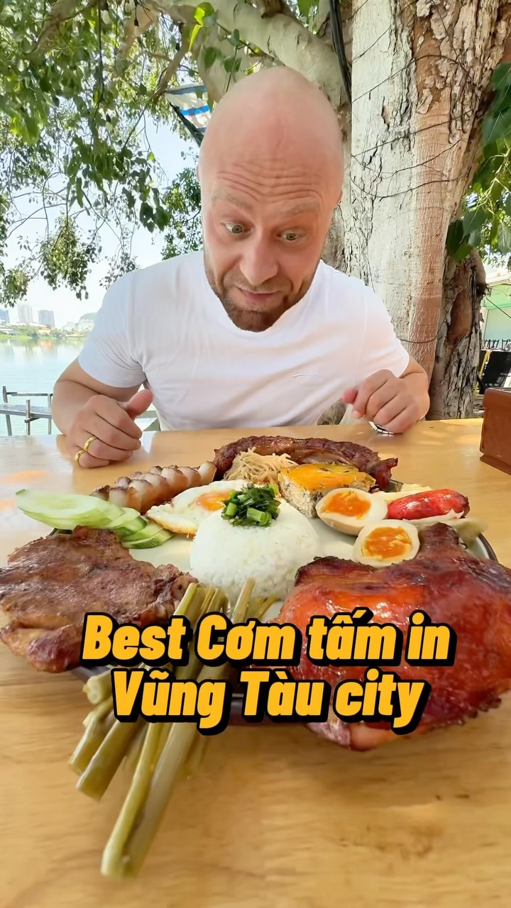 Iconic Vietnamese Comfort Food In Vung Tau