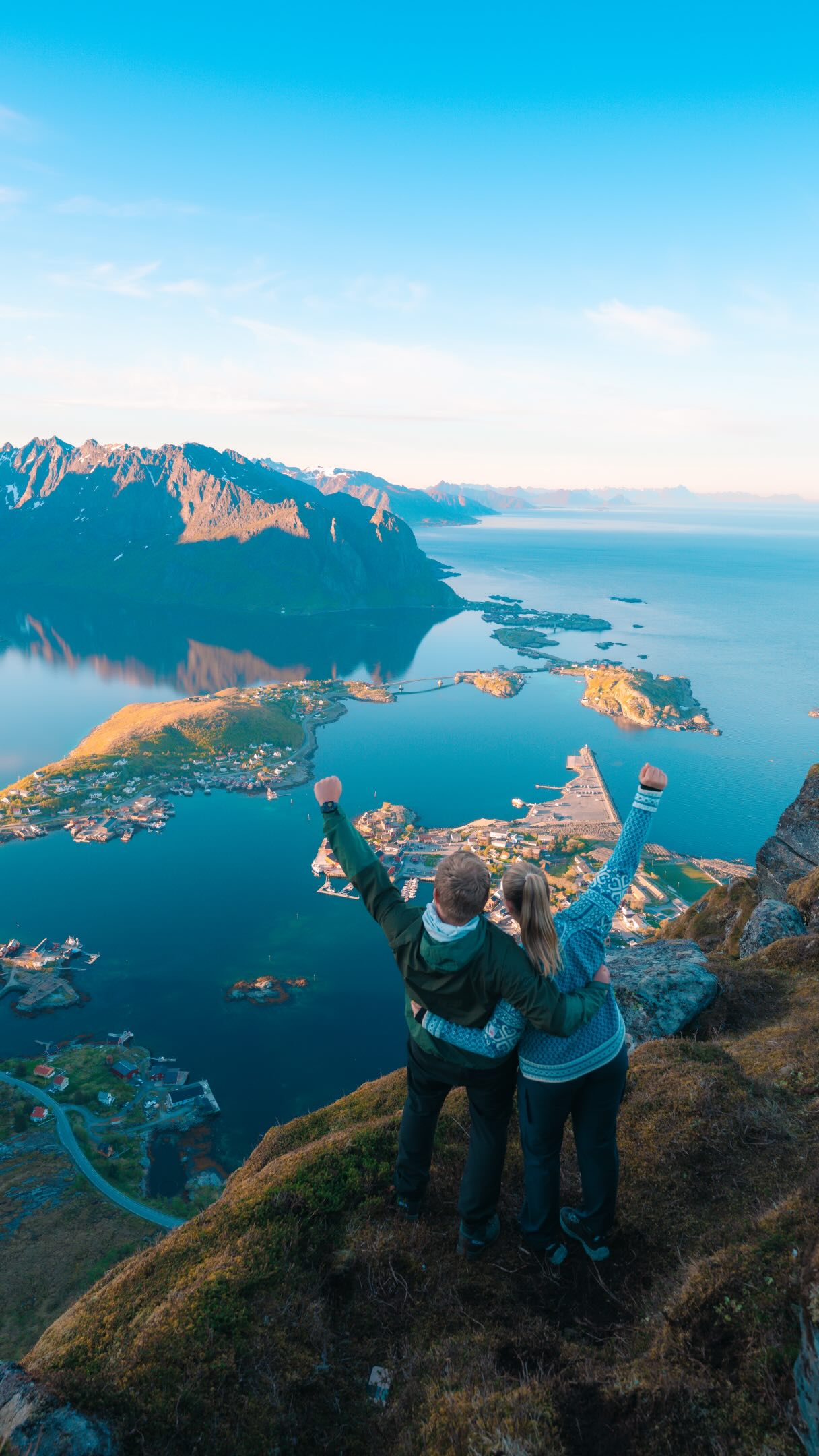 Lofoten's Majestic Mountains and Ocean Views
