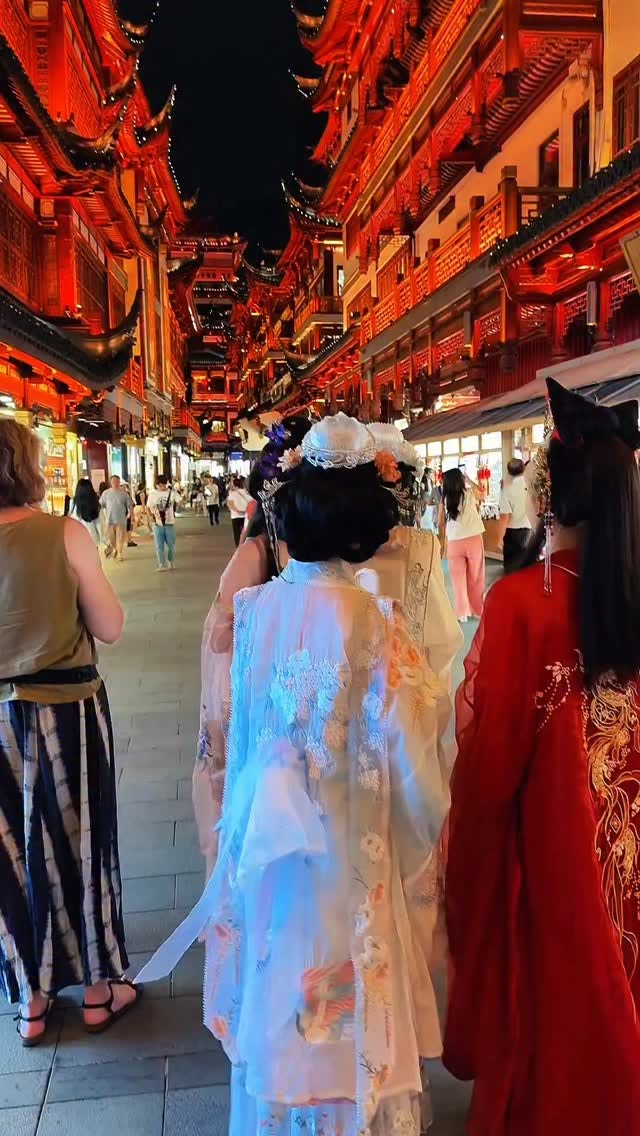 Historic Yu Garden's Timeless Charm in Shanghai
