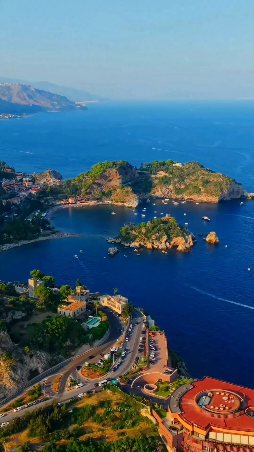 Isola Bella's Stunning Sicilian Coastline