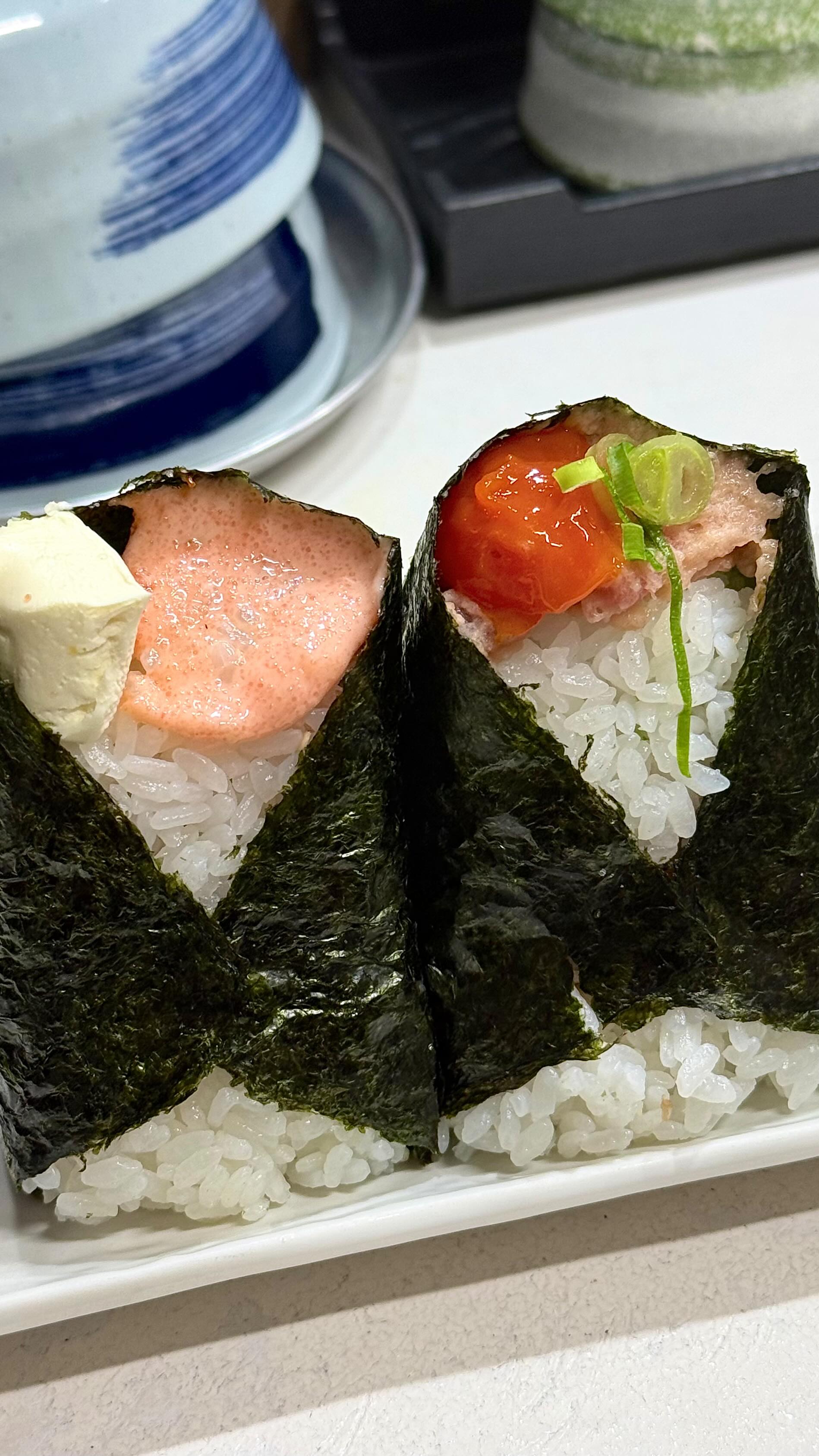 Osaka Onigiri Shop Offers Hot, Fresh Rice