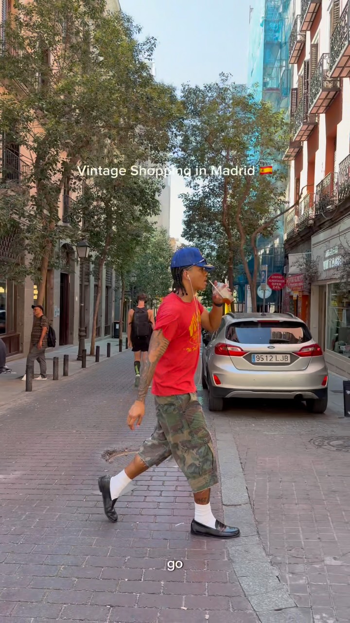 Madrid Vintage Shopping and Coffee Stops