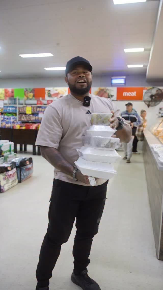Palms Pacific Supermarket's Popular Hot Food Offerings