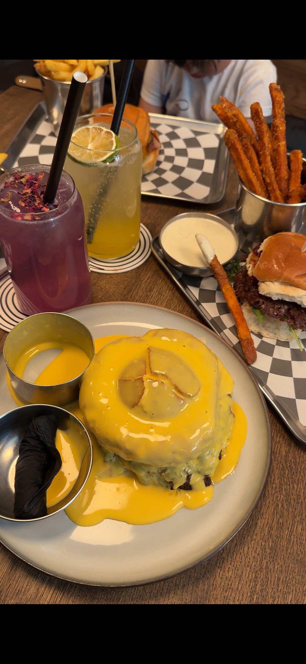 Hoxton Burgers: Prague's Must-Try Burger Spot