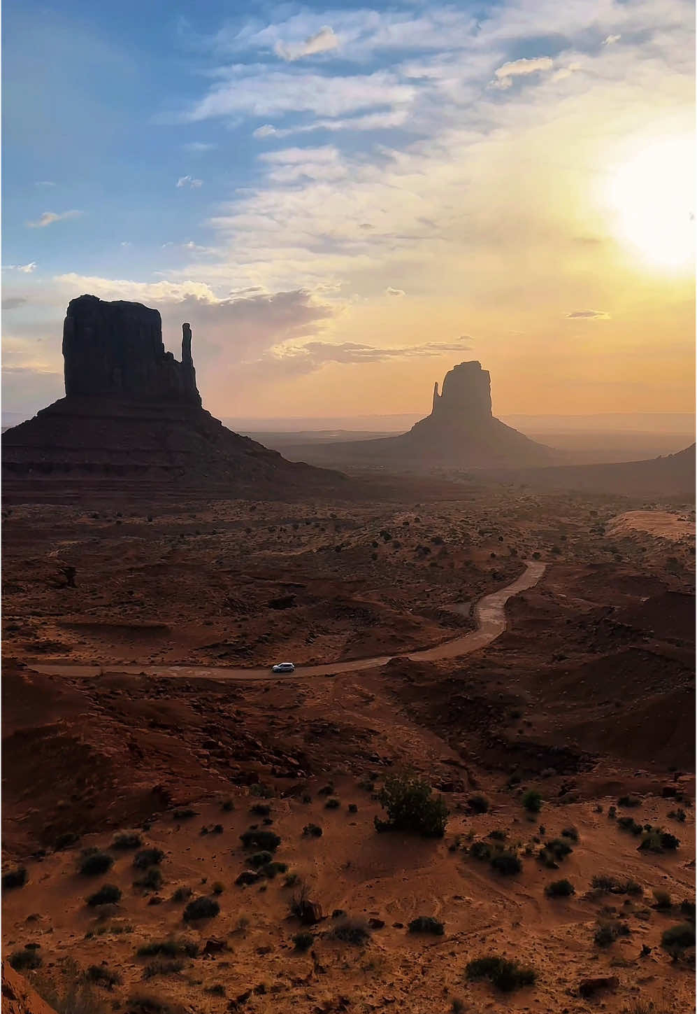 Monument Valley's Majestic Buttes And Desert Vistas