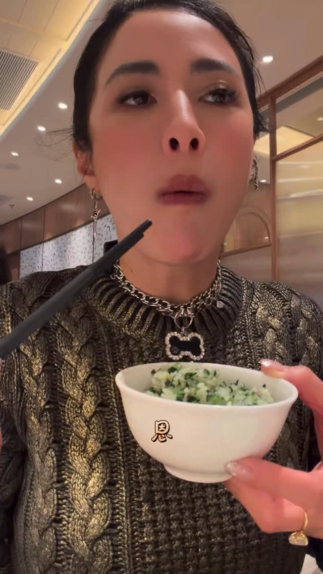 Shanghai Food Tour: Michelin Restaurants and Local Eats