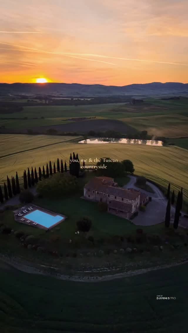 Tuscan Landscapes and Historic Villas