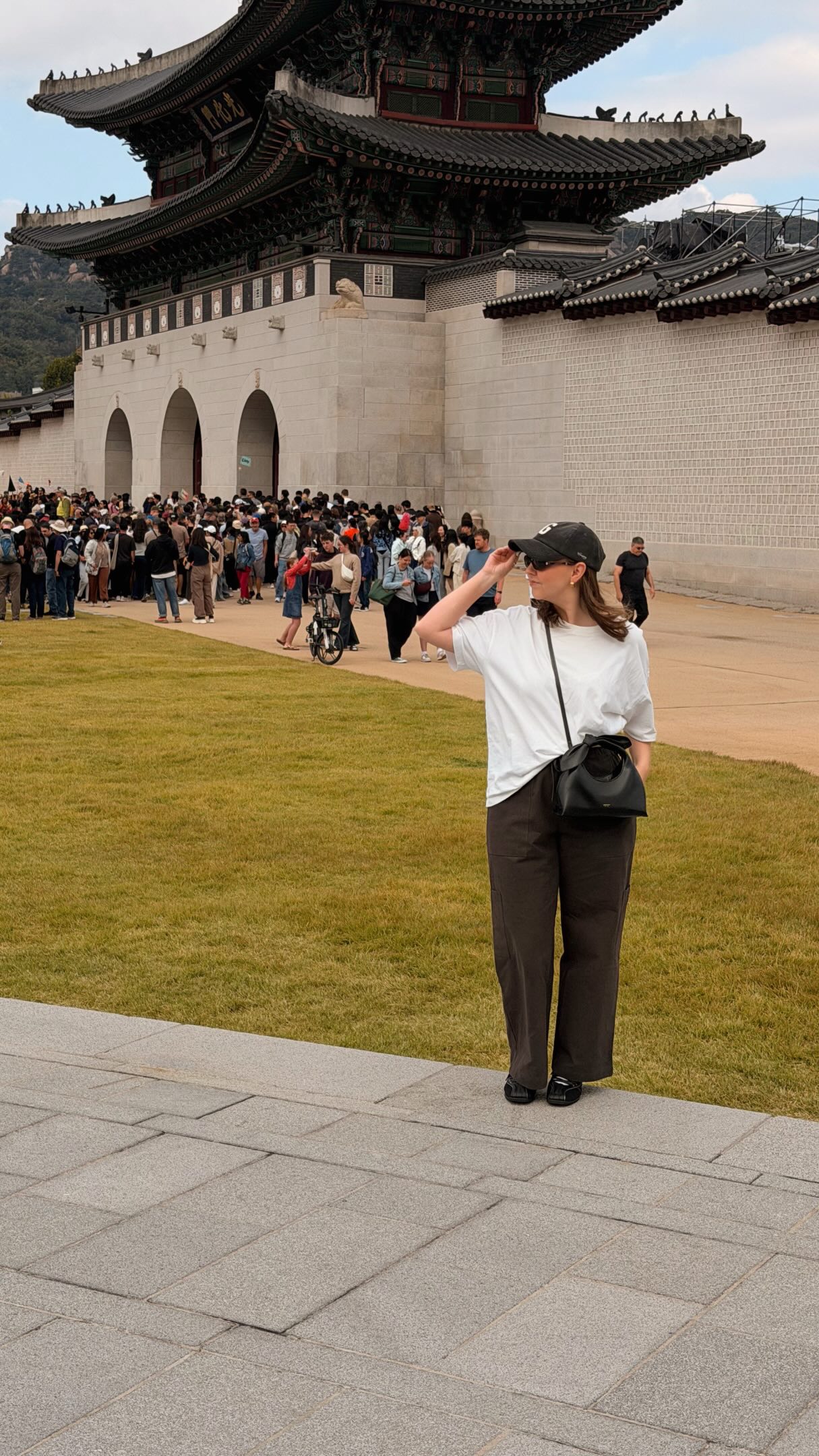 Seoul Tourist Adventures: Palaces, Museums, and City Views