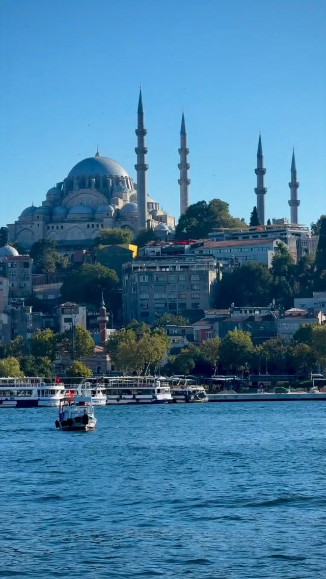 Istanbul's Historic Landmarks and Iconic Views