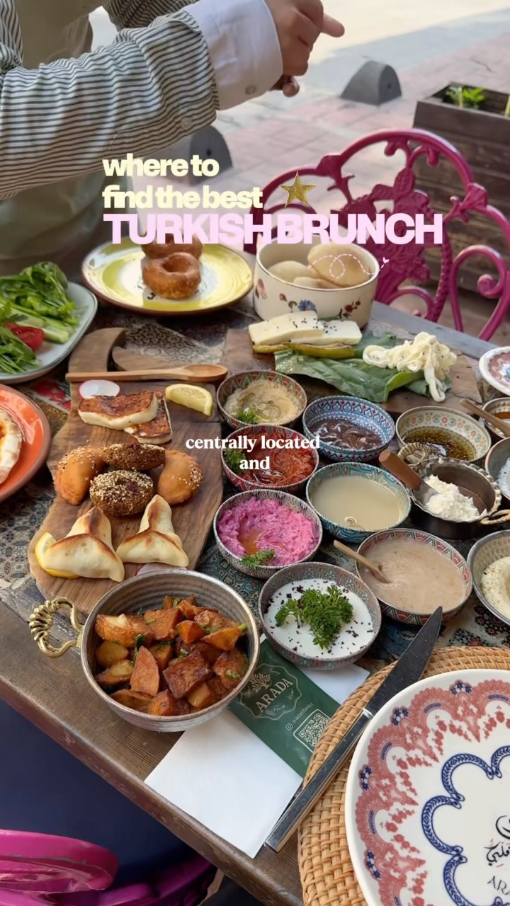Turkish Brunch Traditions Explored in Istanbul