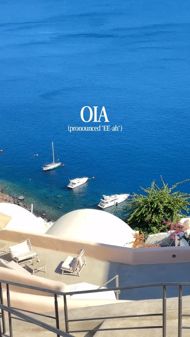 Oia: Santorini's Iconic Cliffside Village