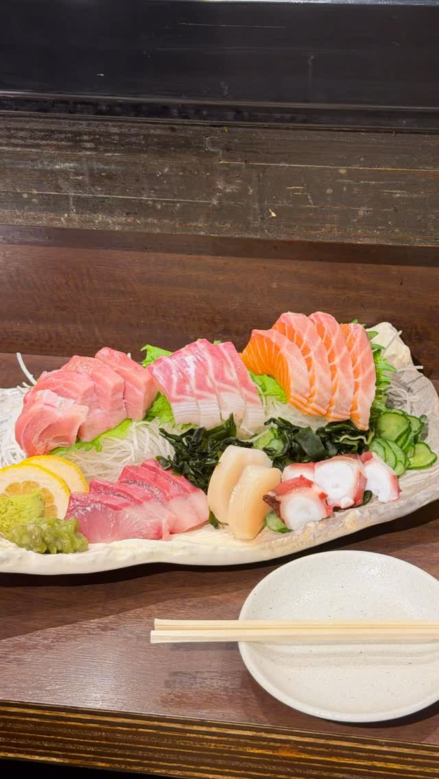 Gokai Standing Sushi Bar's Fresh Delights