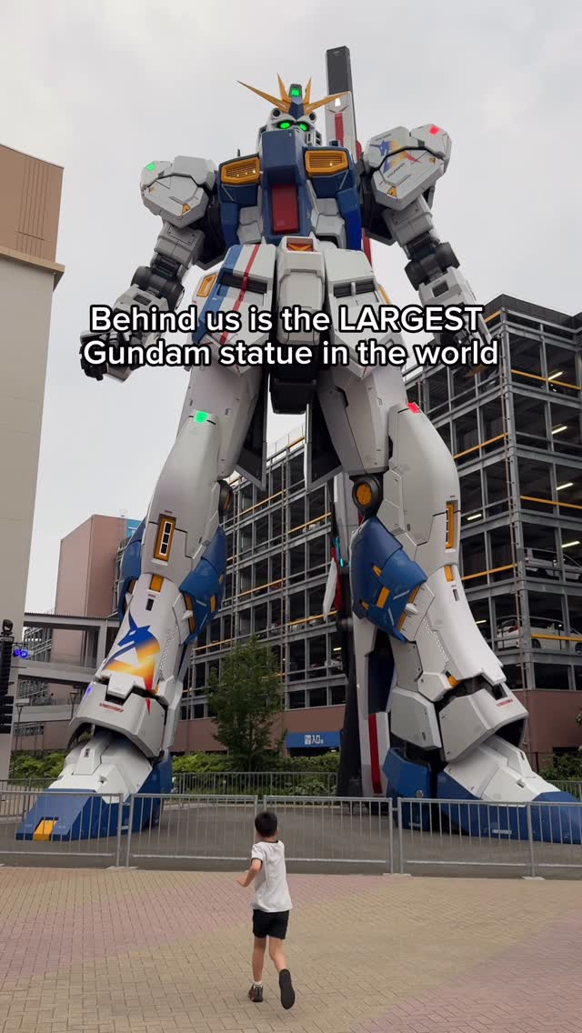 Fukuoka's Gundam-Themed Entertainment Complex