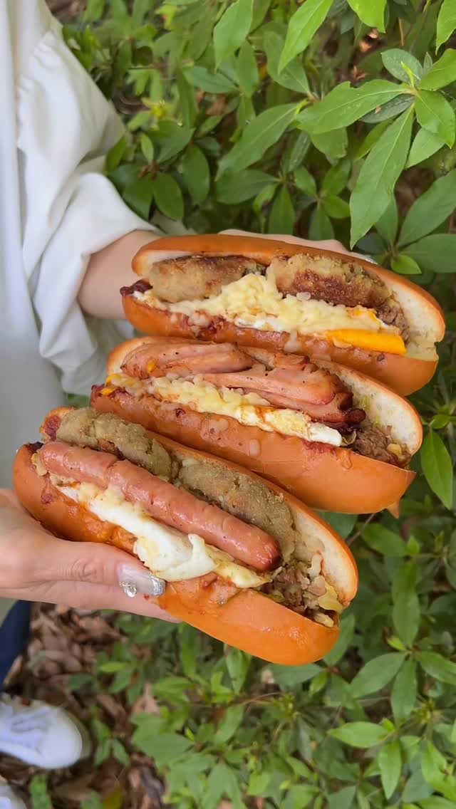 Fukuoka's Beloved Hamburger Food Truck