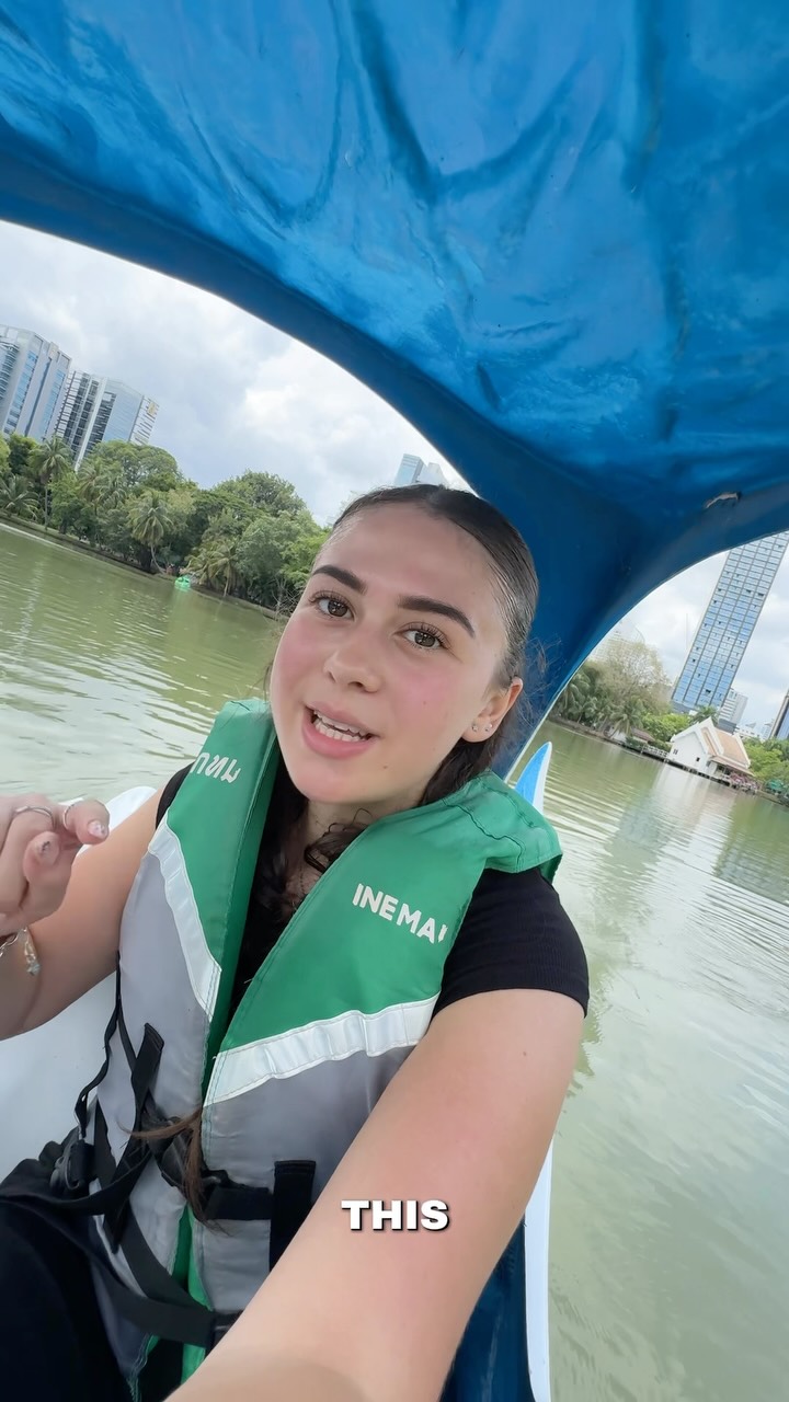 Free Paddle Boats Await at Bangkok's Lumphini Park