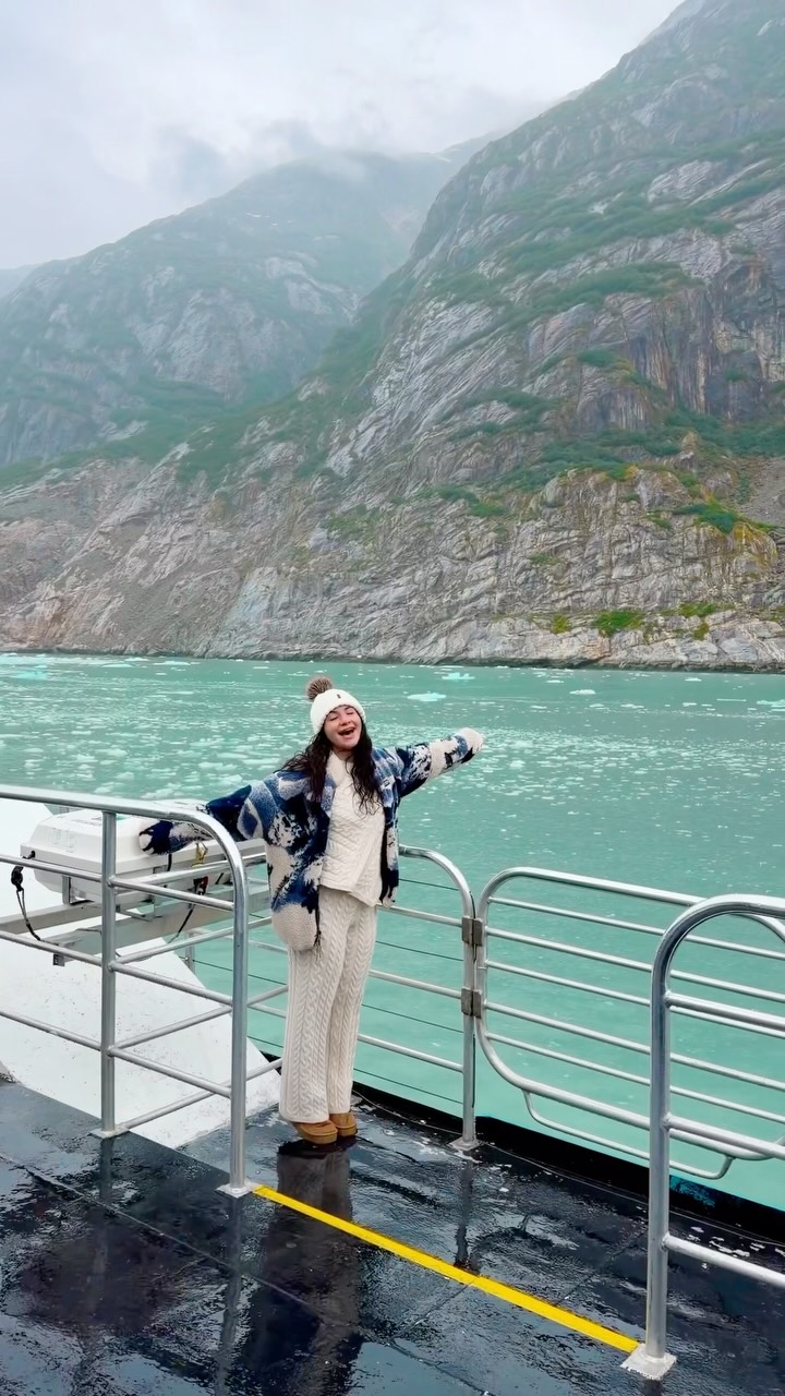 Alaskan Glaciers and Fjords Cruise