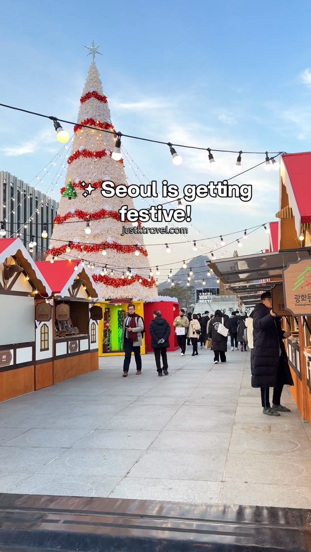 Gwanghwamun Square Christmas Market Festive Fun
