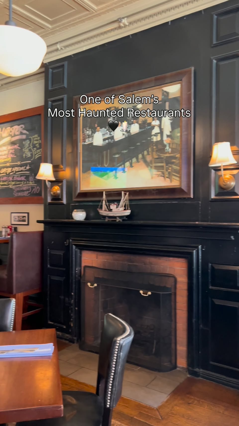 Haunted Salem Restaurant At Lyceum Hall
