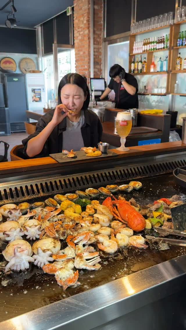 Seaside Restaurant with DJ in Incheon