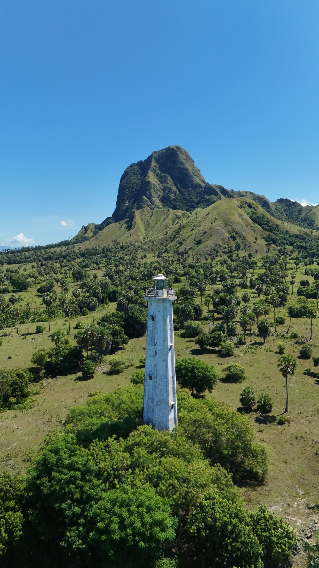 Nuca Molas: A Beautiful Indonesian Island