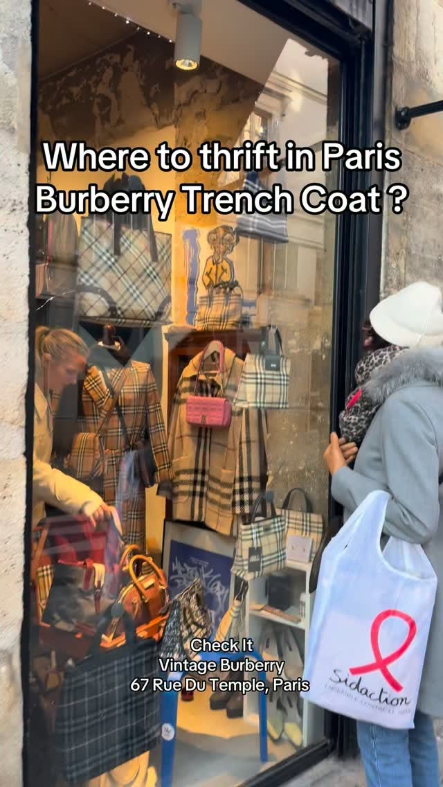 Vintage Burberry Shopping In Paris