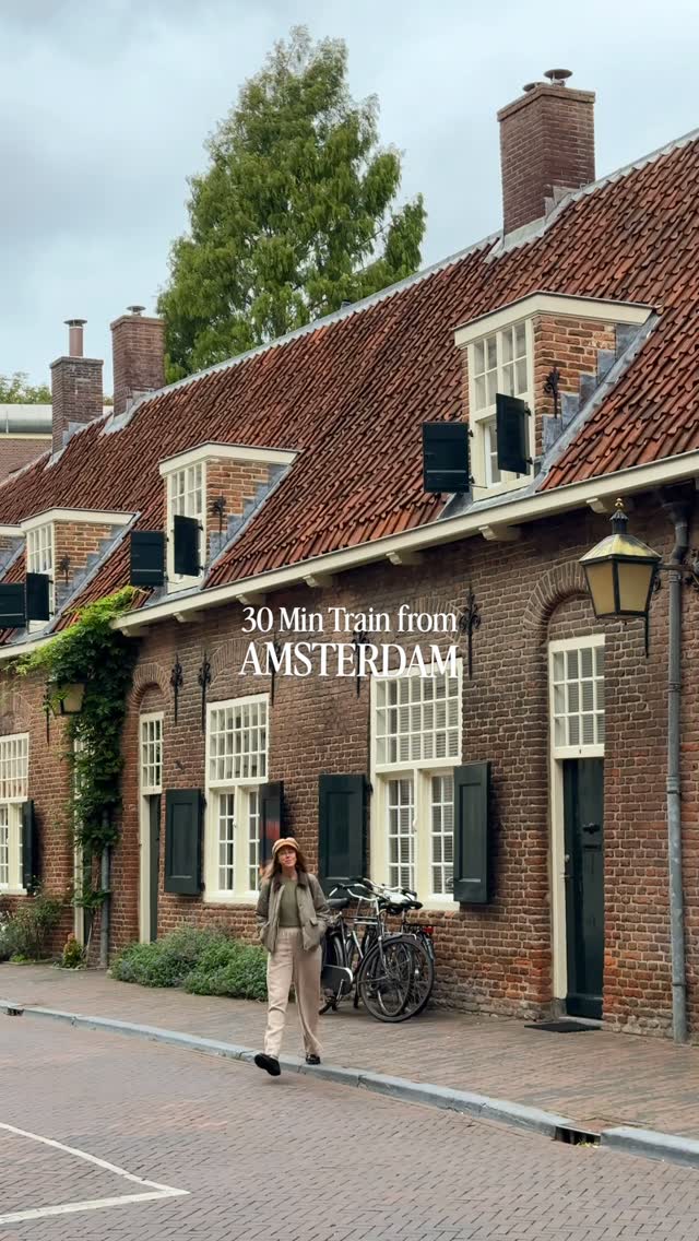 Utrecht's Canals, Castles, and Culinary Delights