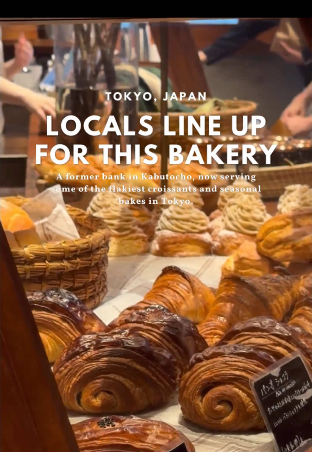 Tokyo Bakery Housed in Former Bank