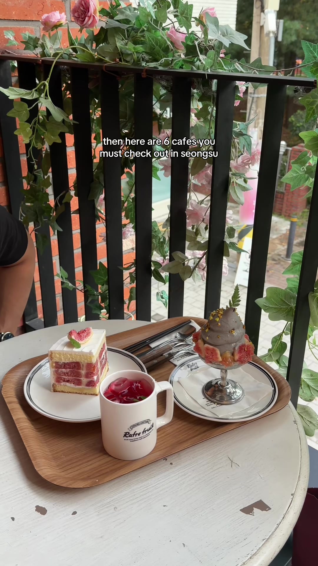 Six Unique Cafes and Dessert Spots in Seongsu