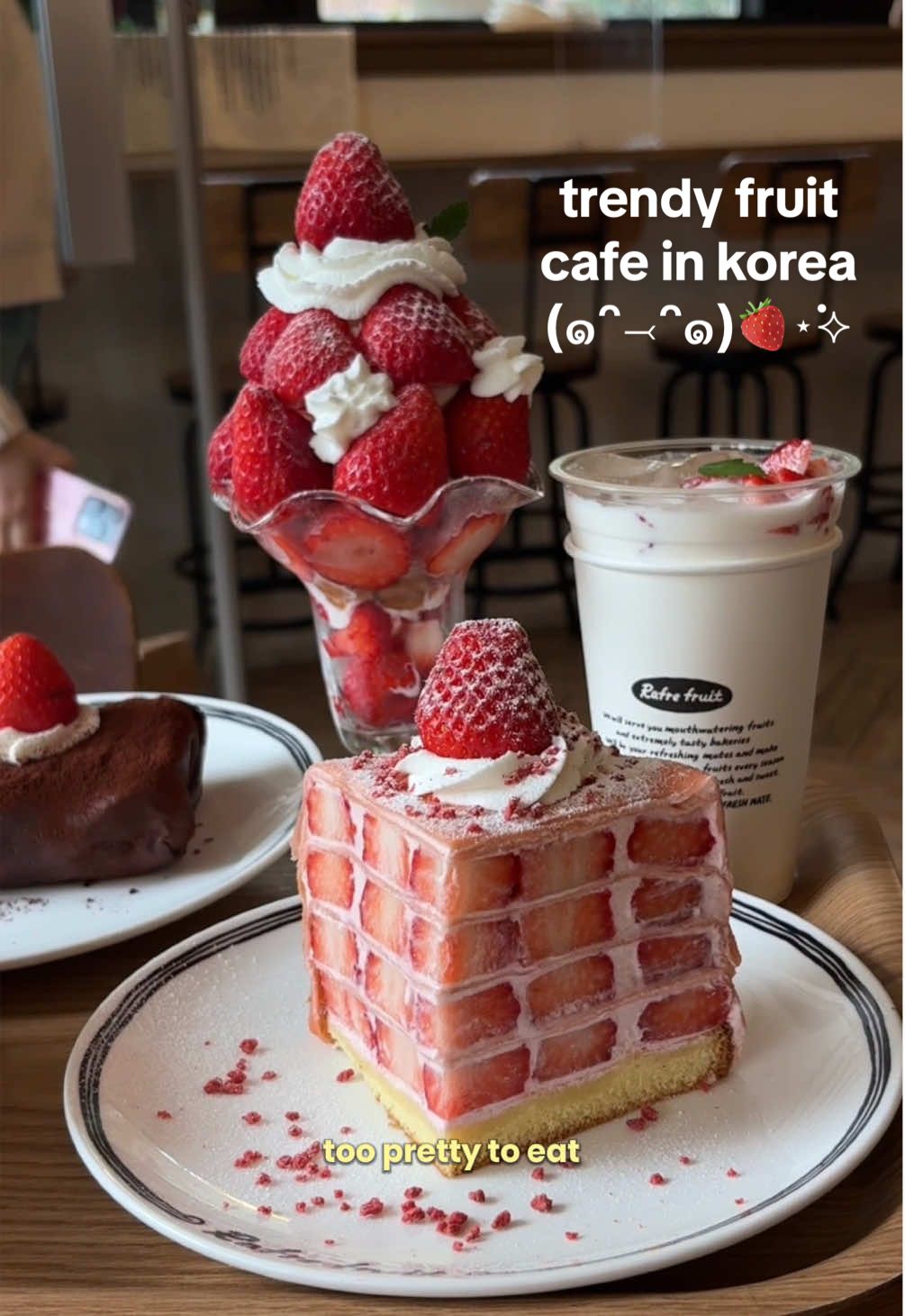 Seongsu Cafe Rafre Fruit Features Strawberry Delights