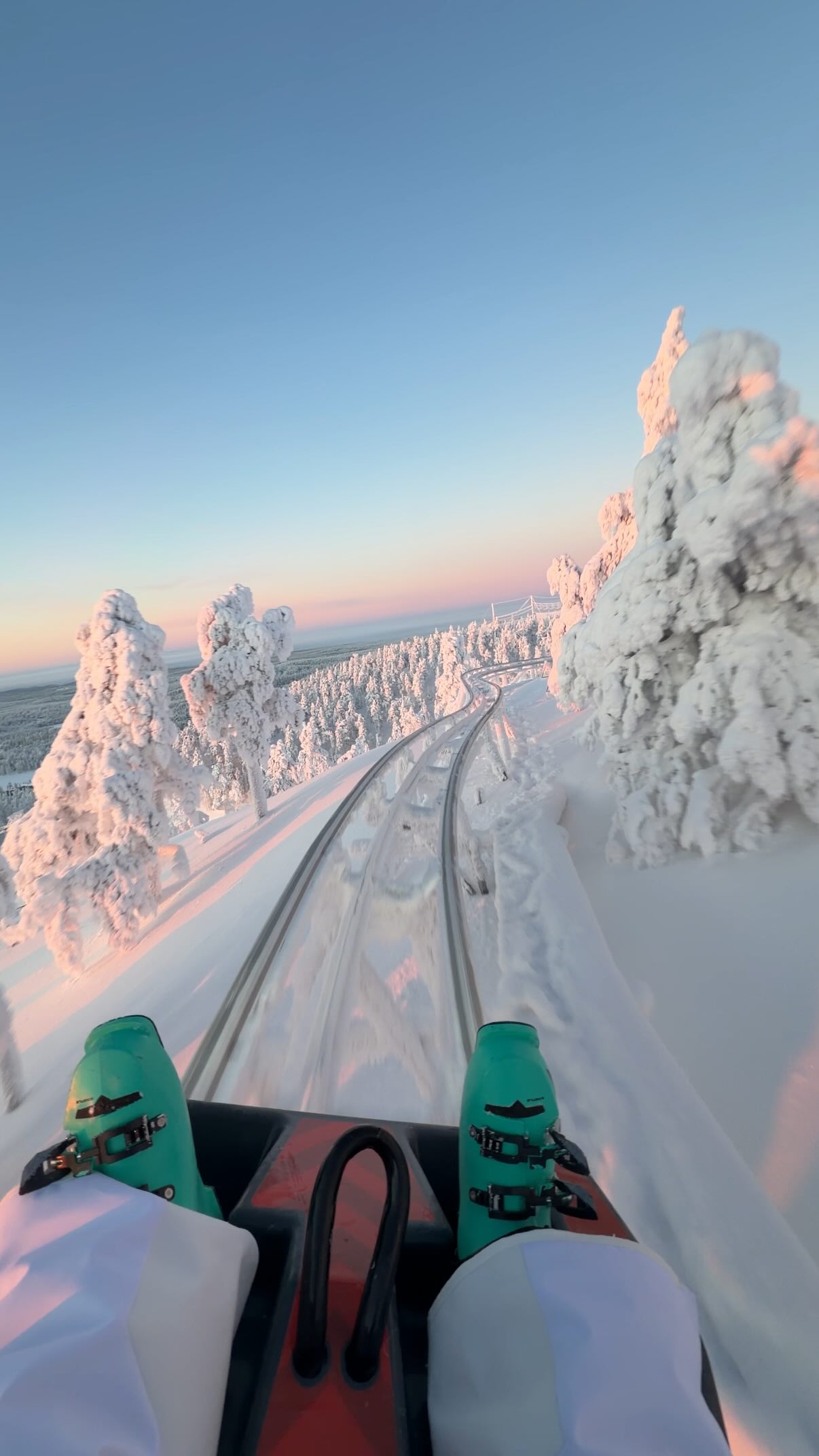 Rukatunturi: A Scenic Toboggan Ride Through Lapland