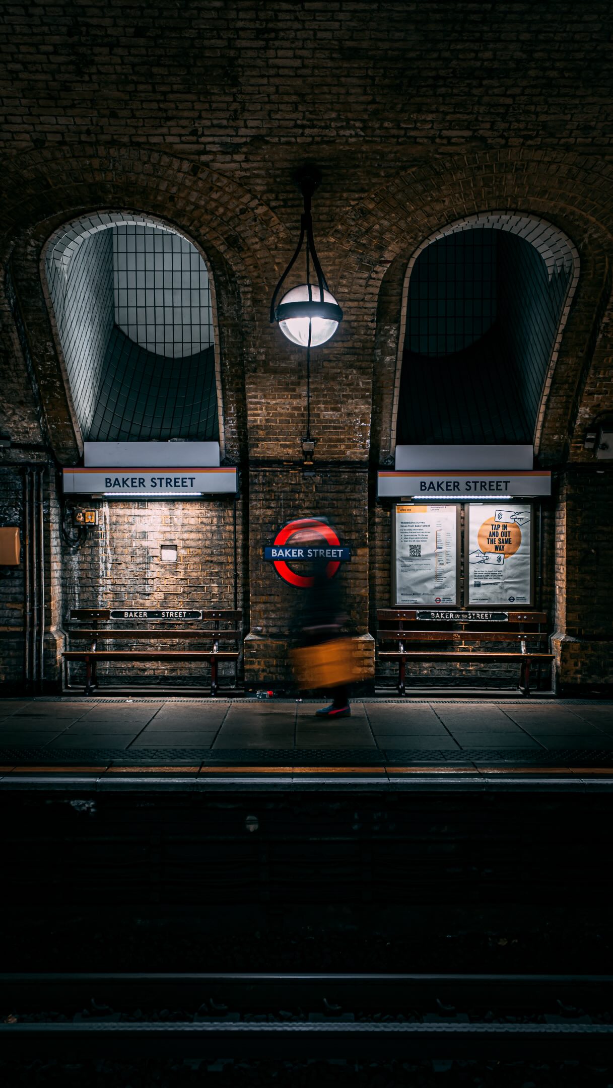 London's Iconic Landmarks Captured In Photos