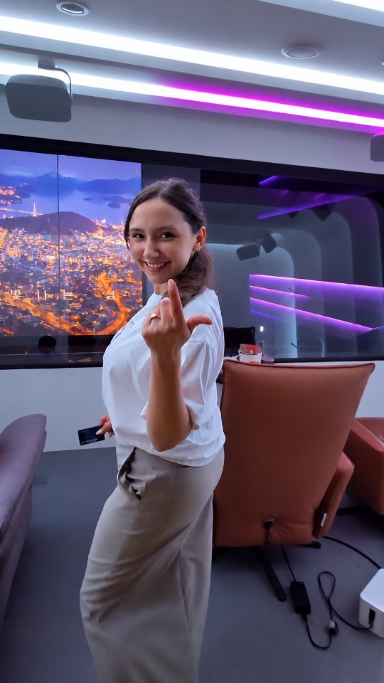 Korean Entertainment Complex Offers VIP Cinema & More