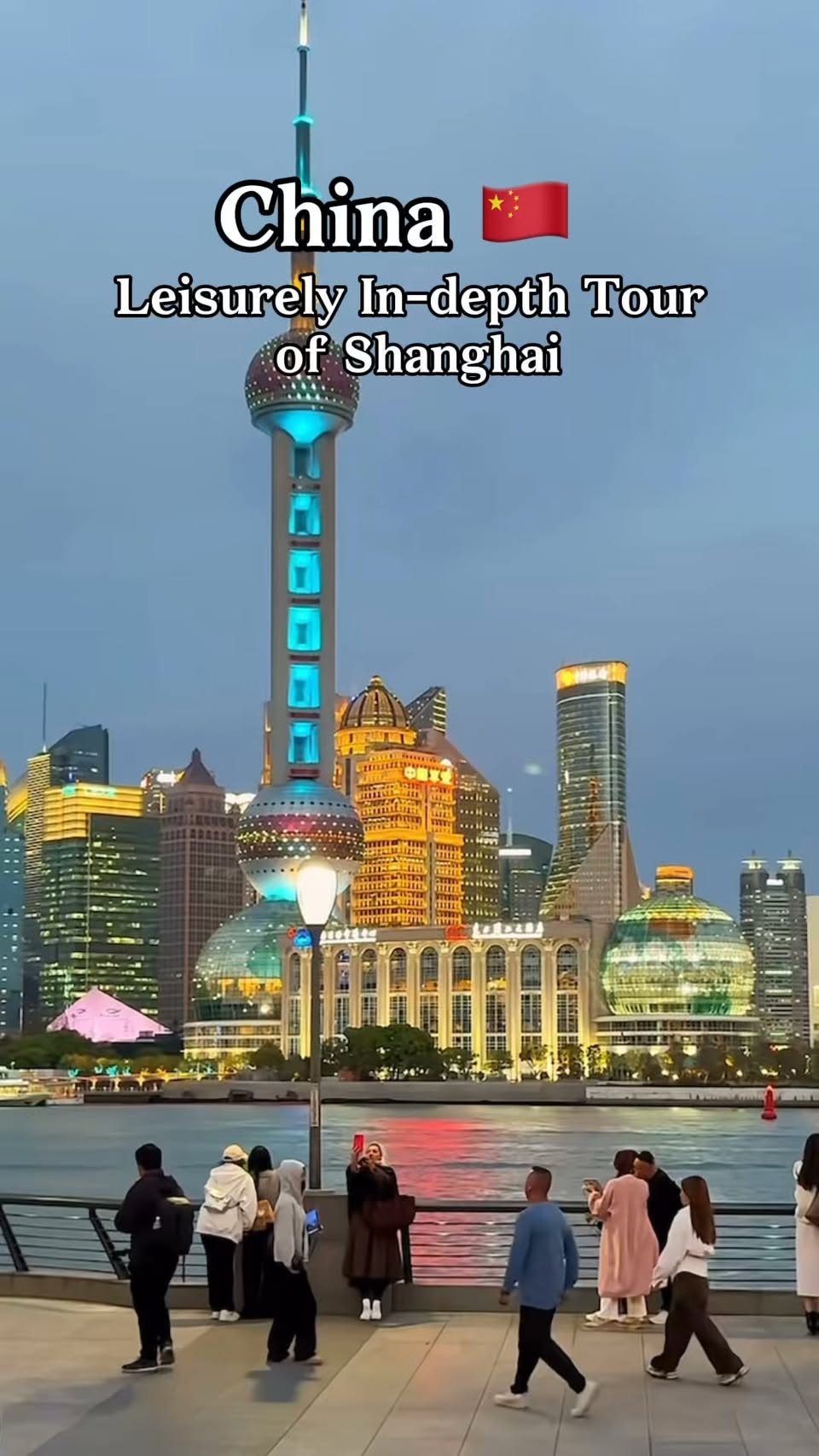 Shanghai's Modern and Traditional Landmarks Tour